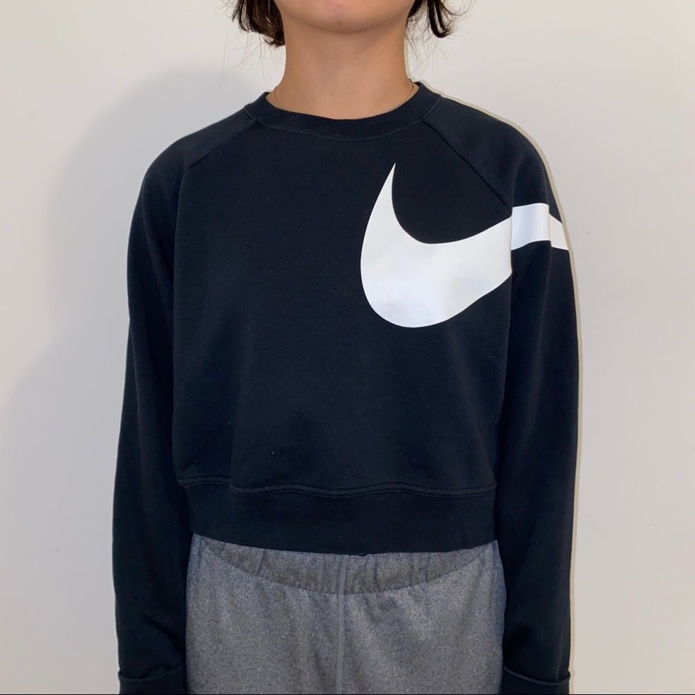 Crop Nike sweater